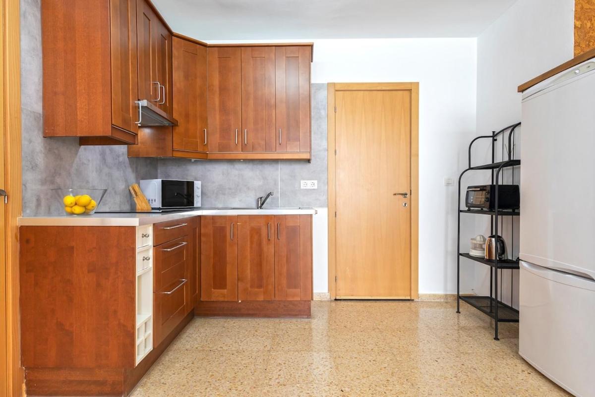 -Malagasunapts- West Beach Malaga Seafood & Relax Eksteriør bilde