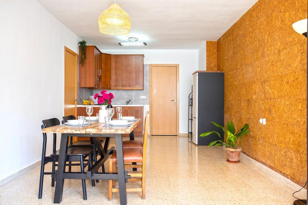 -Malagasunapts- West Beach Malaga Seafood & Relax Eksteriør bilde